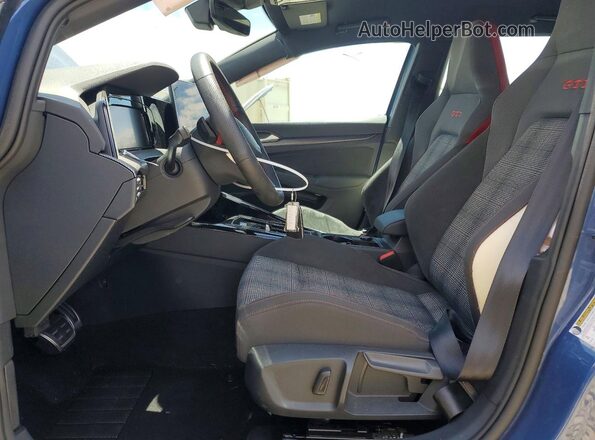 WVWLE7CD5TW163315 2026 VOLKSWAGEN GTI Blue Widok wnętrza z przodu