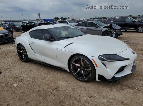 WZ1DB0C01NW049558 2022 TOYOTA GR White Front right