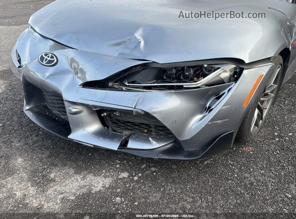 WZ1DB0C04MW034700 2021 TOYOTA GR SUPRA Silver Vista frontal