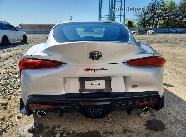 WZ1DB2C03NW049430 2022 TOYOTA GR Silver Հետևի տեսք