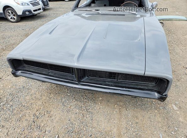 XP29H9G215241 1969 DODGE CHARGER Серый Вид задней части салона