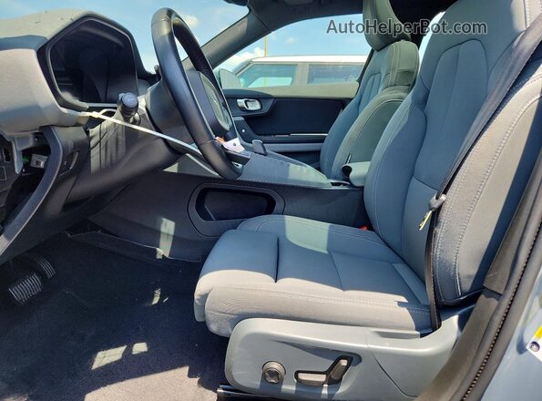 YSMED3KA0PL141729 2023 POLESTAR 2 Gray Front interior view