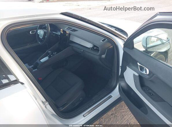 YSMED3KA4PL158842 2023 POLESTAR 2 Белый Вид салона спереди