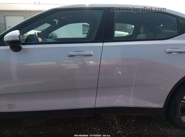 YSMED3KA5PL132542 2023 POLESTAR 2 Белый Вид задней части салона