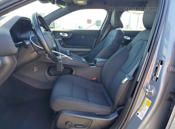 YSMEG3KA2PL141688 2023 POLESTAR 2 Gray Vista interior delantera