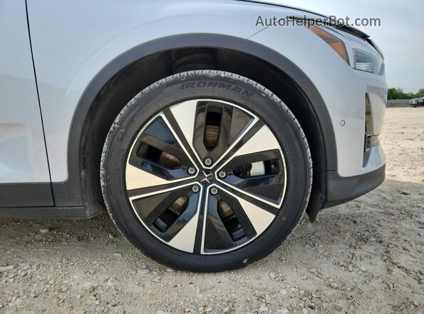 YSMEG3KA7PL142965 2023 POLESTAR 2 White Widok wnętrza 360 stopni