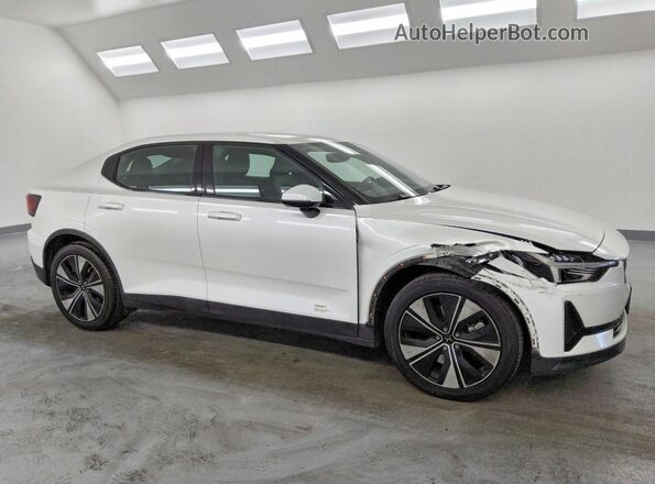 YSMEG3KA9PL136438 2023 POLESTAR 2 Белый Передняя правая четверть