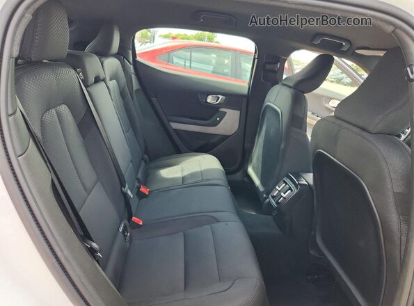 YSMEG3KA9PL141672 2023 POLESTAR 2 White უკანა სავარძლების ხედი