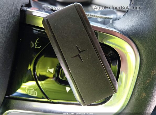 YSMFG3KAXRL220520 2024 POLESTAR 2 Pewter Вид панели приборов