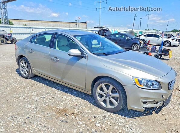 YV126MFK8G2391446 2016 VOLVO S60 Tan Przód prawy
