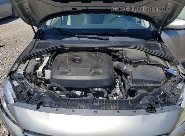 YV126MFK8G2391446 2016 VOLVO S60 Tan Widok wnętrza z tyłu