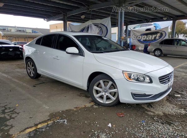 YV126MFKXG2397930 2016 VOLVO S60 White Delantero derecho