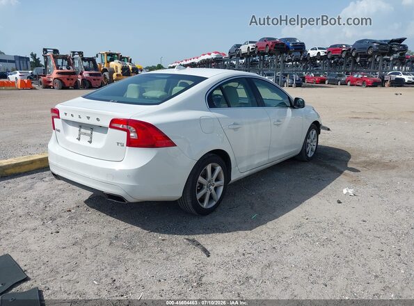 YV126MFKXG2411664 2016 VOLVO S60 White Tył prawy