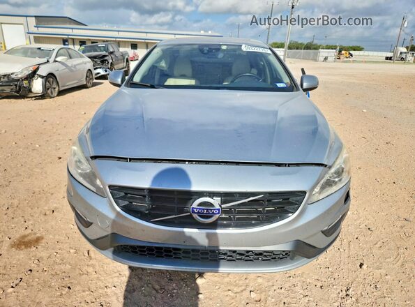 YV126MFL1H2422255 2017 VOLVO S60 Silver Widok z przodu
