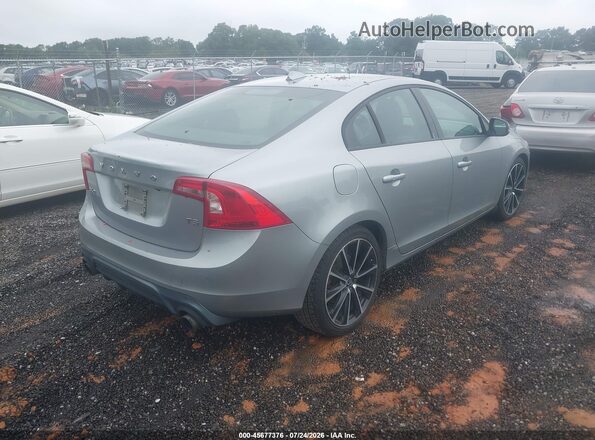 YV126MFL3H2433547 2017 VOLVO S60 Silver Задня права чверть
