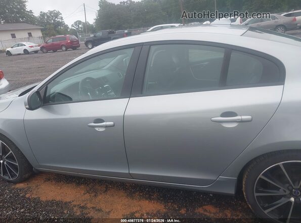 YV126MFL3H2433547 2017 VOLVO S60 Silver Панорамний вид салону 360°