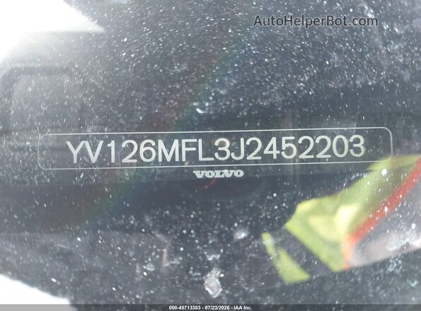 YV126MFL3J2452203 2018 VOLVO S60 Black Вид підкапотного простору
