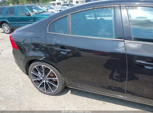 YV126MFL3J2452203 2018 VOLVO S60 Black 