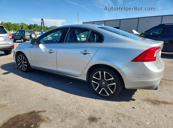 YV126MFL4H2431418 2017 VOLVO S60 Silver Tył lewy
