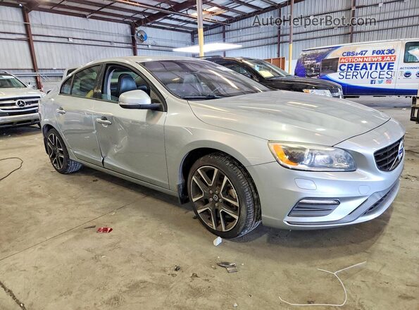 YV126MFL7J2450955 2018 VOLVO S60 Silver წინა მარჯვენა
