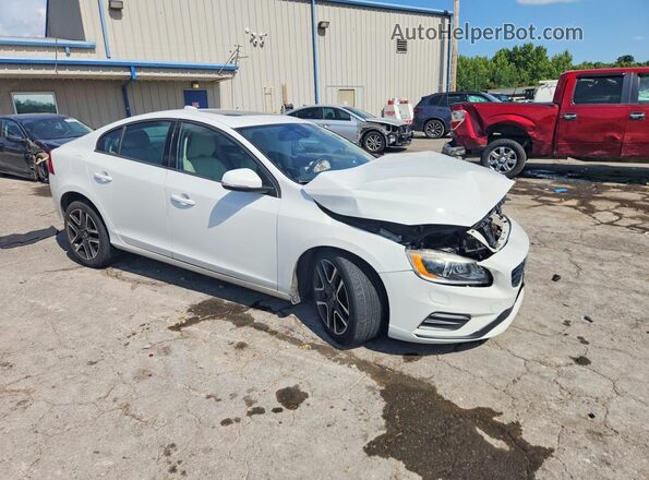 YV126MFL8H2423631 2017 VOLVO S60 White Delantero derecho