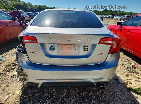 YV126MFLXH2434503 2017 VOLVO S60 Silver Vista trasera