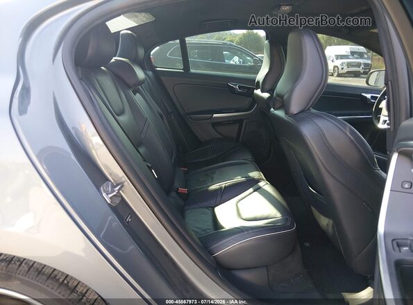 YV126MFP0G2397477 2016 VOLVO S60 Silver VIN sticker view