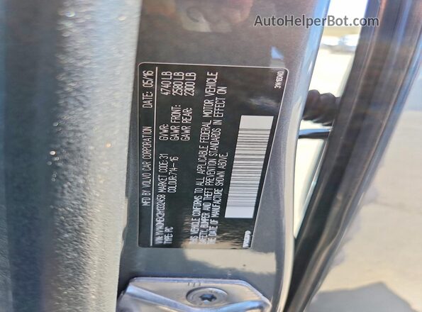 YV140MEK2H1332458 2017 VOLVO V60 Gray Widok komory silnika