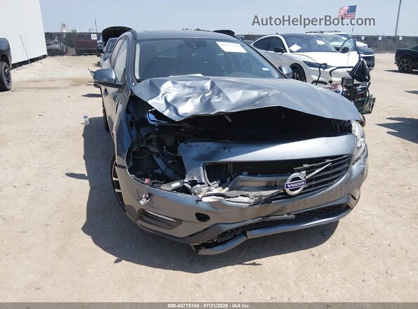 YV140MEL1J2378646 2018 VOLVO V60 Gray Front view