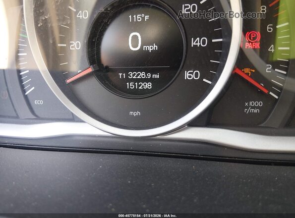 YV140MEL1J2378646 2018 VOLVO V60 Gray 
