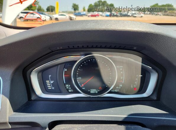 YV140MEM7G1293415 2016 VOLVO V60 White ხელსაწყოთა პანელის ხედი