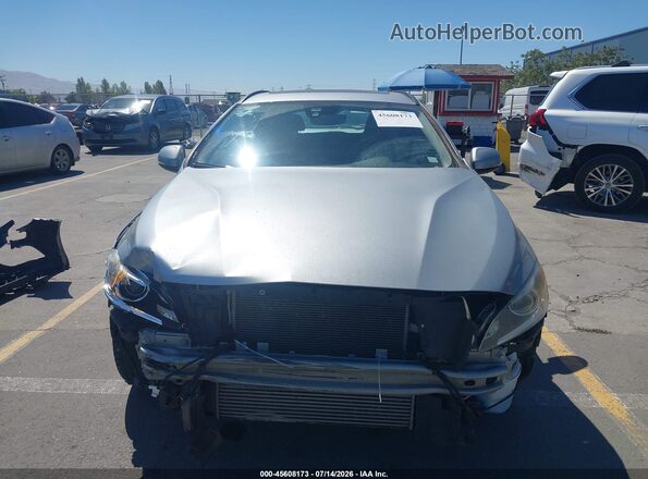 YV140MSL7J2398226 2018 VOLVO V60 Silver Widok wnętrza z tyłu