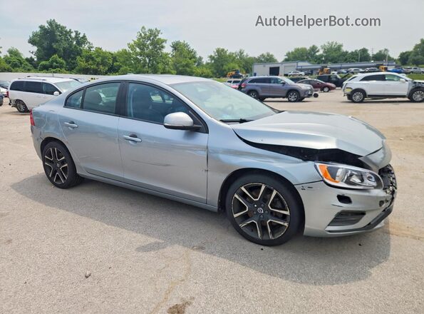 YV140MTL0J2459902 2018 VOLVO S60 Silver Front right