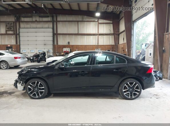 YV140MTL2J2459822 2018 VOLVO S60 Black 