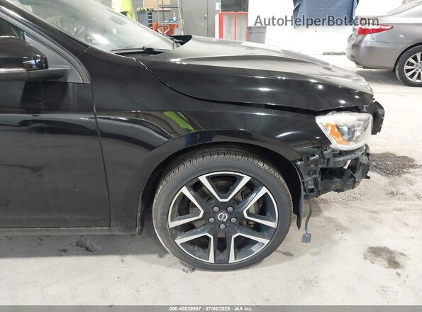 YV140MTL2J2459822 2018 VOLVO S60 Black 