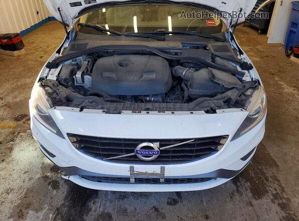 YV140MTL5J2453092 2018 VOLVO S60 White Rear interior view