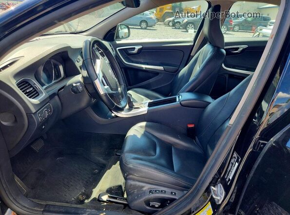 YV1612TK7G2410982 2016 VOLVO S60 Black Vista interior delantera