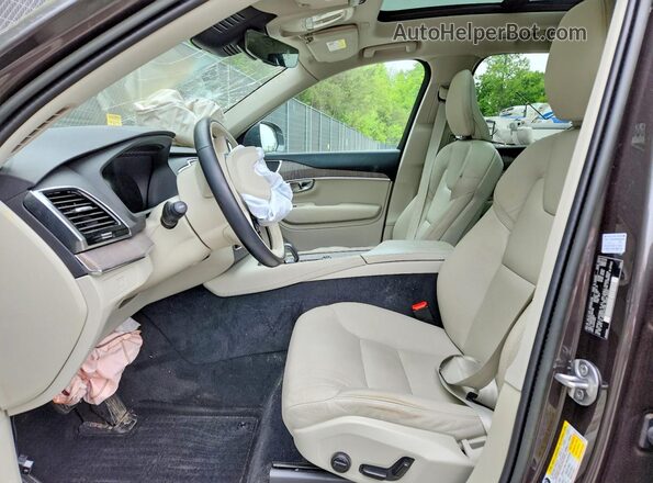 YV40621N7P1983166 2023 VOLVO XC90 Gray წინა სალონის ხედი