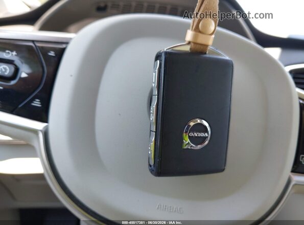 YV4062JE6R1195126 2024 VOLVO XC90 White Vista del salpicadero