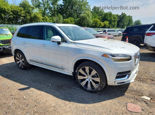 YV4062PA3P1987039 2023 VOLVO XC90 White Передня права чверть
