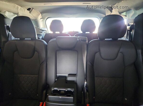 YV4062PB3S1369656 2025 VOLVO XC90 Blue Widok tylnych siedzeń