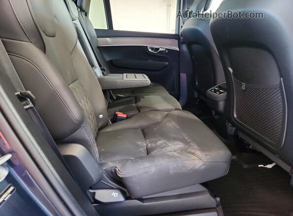 YV4062PB3S1369656 2025 VOLVO XC90 Blue Widok wnętrza z tyłu