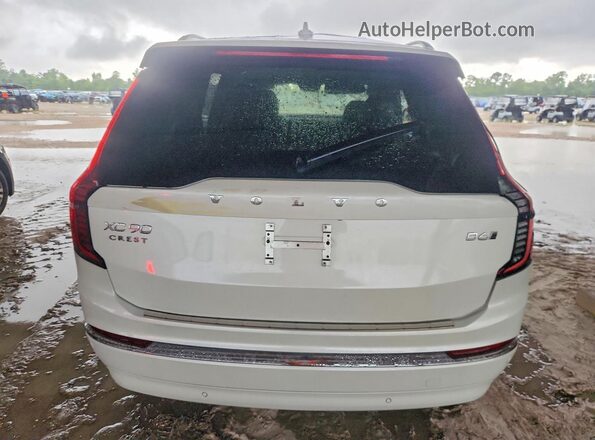 YV4062PB7S1372799 2025 VOLVO XC90 White Rear view
