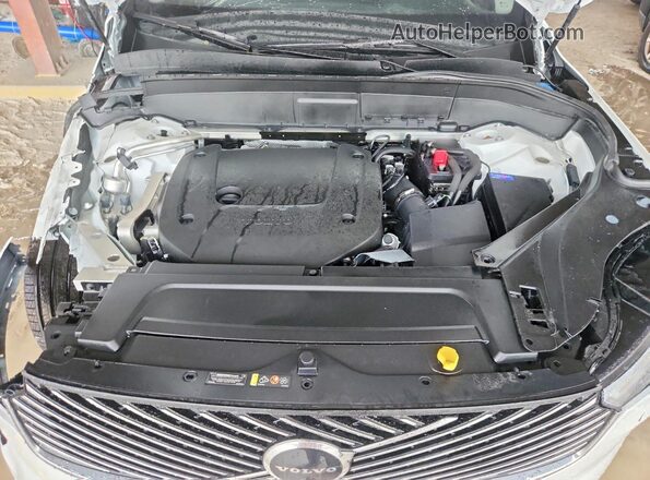 YV4062PB7S1372799 2025 VOLVO XC90 White Engine compartment view