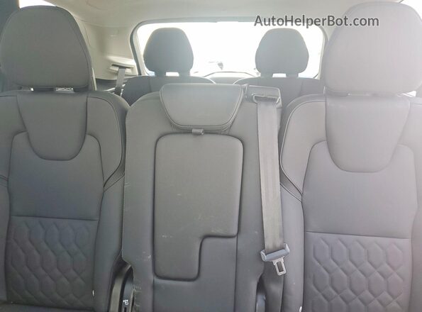 YV4062PB7S1392826 2025 VOLVO XC90 White უკანა სავარძლების ხედი
