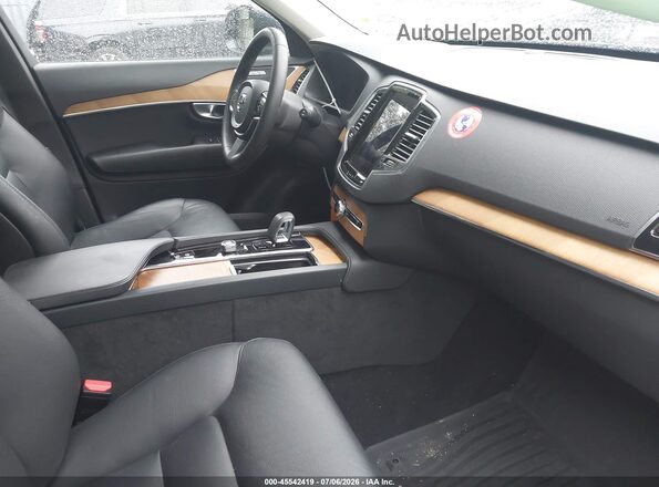 YV4062PE3R1179957 2024 VOLVO XC90 Black Vista interior delantera