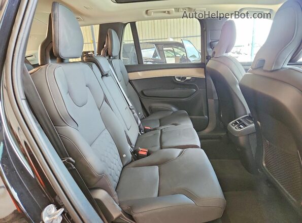 YV4062PE4T1519267 2026 VOLVO XC90 Black Widok wnętrza z tyłu