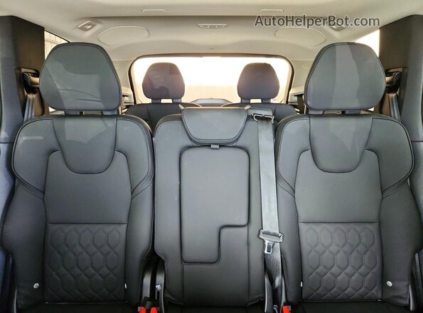 YV4062PE4T1519267 2026 VOLVO XC90 Black Widok tylnych siedzeń