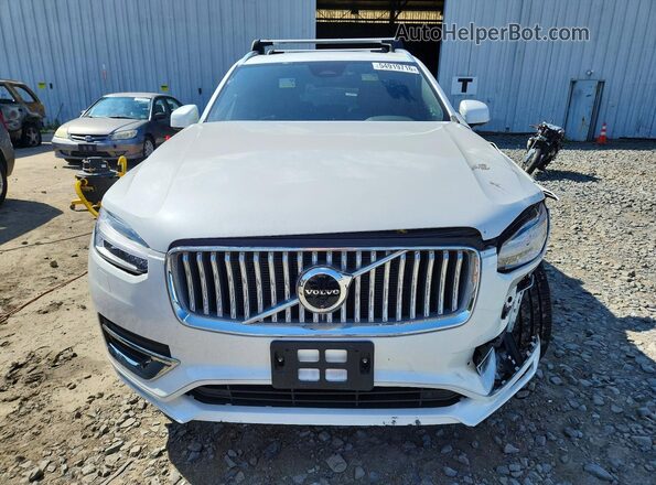 YV4062PE5S1309453 2025 VOLVO XC90 White Vista frontal