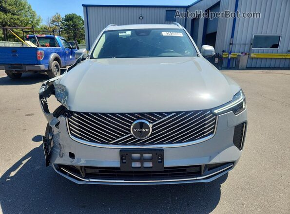 YV4062PE5T1517897 2026 VOLVO XC90 Gray Вид спереду